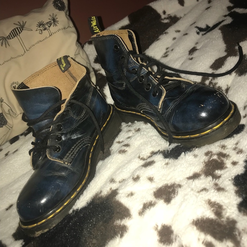 ⚓️PRE-2003 MADE IN ENGLAND BLUE 6 EYE DR MARTENS🌊